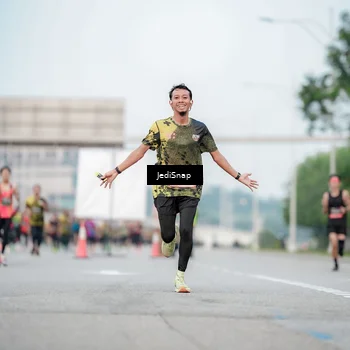 Runner Photo 6688800