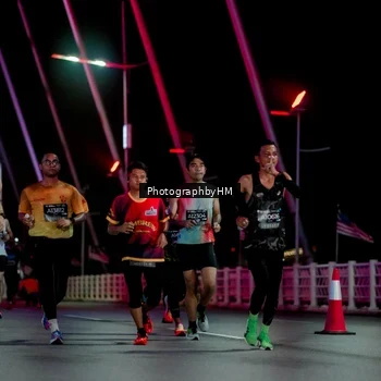 Runner Photo 6688819