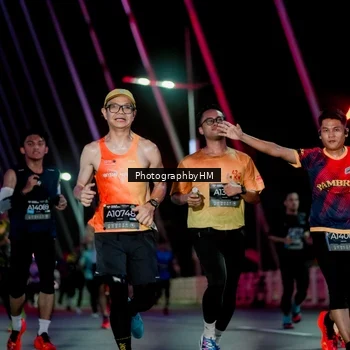Runner Photo 6688826