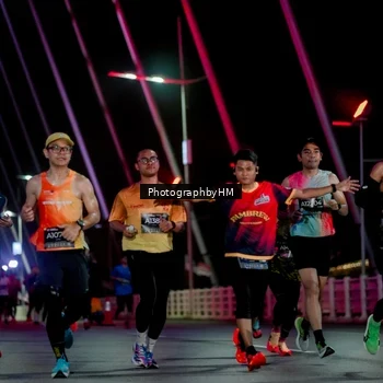 Runner Photo 6688829