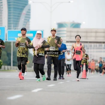 Runner Photo 6688855