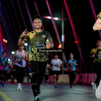 Runner Photo 6688859