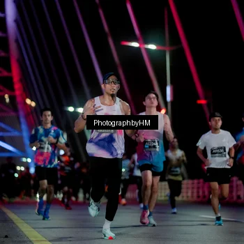 Runner Photo 6688873
