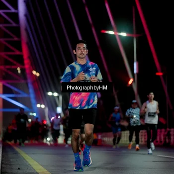 Runner Photo 6688876