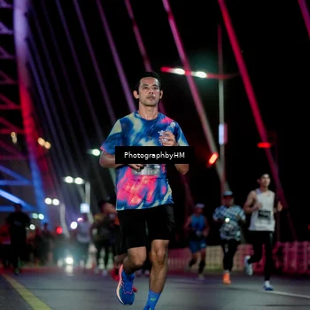 Runner Photo 6688883
