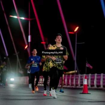 Runner Photo 6688916