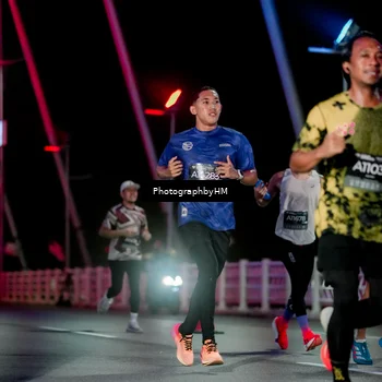 Runner Photo 6688938