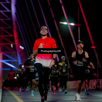 Runner Photo 6688942