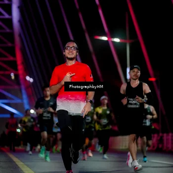 Runner Photo 6688943