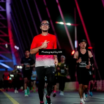 Runner Photo 6688944