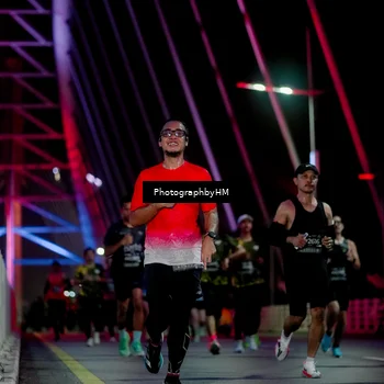 Runner Photo 6688945