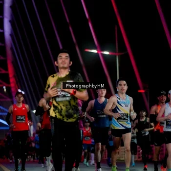 Runner Photo 6688979