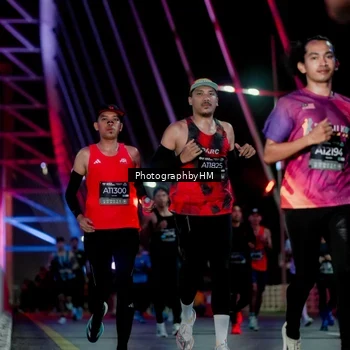 Runner Photo 6688990