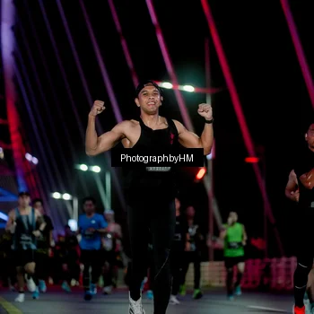 Runner Photo 6689002