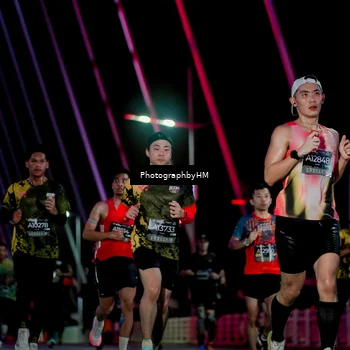 Runner Photo 6689018