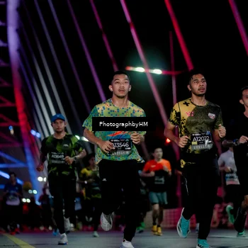 Runner Photo 6689033
