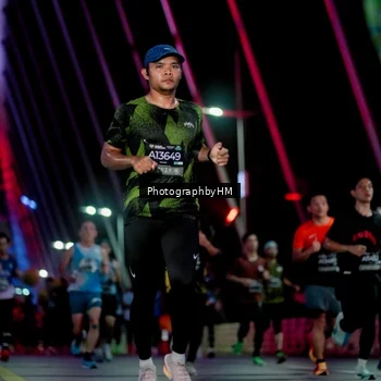 Runner Photo 6689046