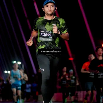 Runner Photo 6689053