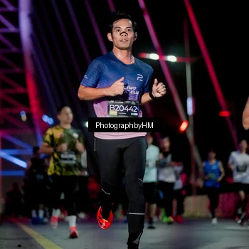 Runner Photo 6689069