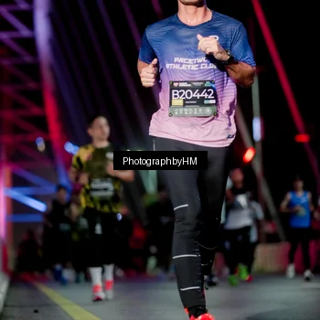 Runner Photo 6689077