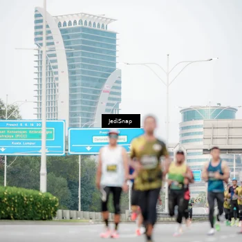 Runner Photo 6689094