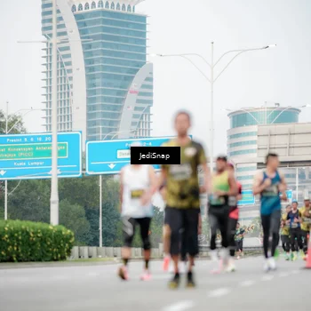 Runner Photo 6689112