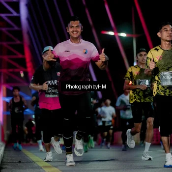Runner Photo 6689137