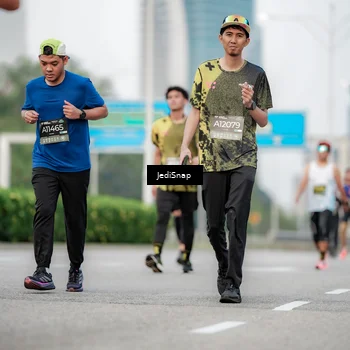 Runner Photo 6689151