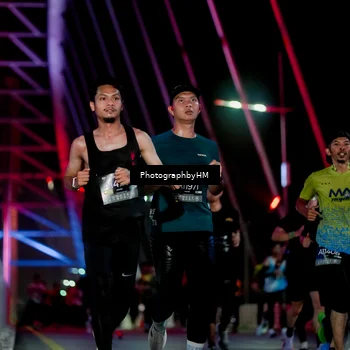 Runner Photo 6689156