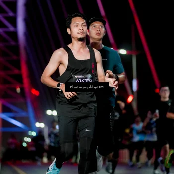 Runner Photo 6689158