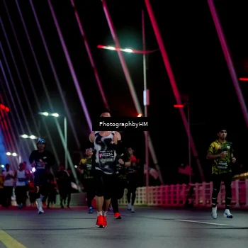 Runner Photo 6689167