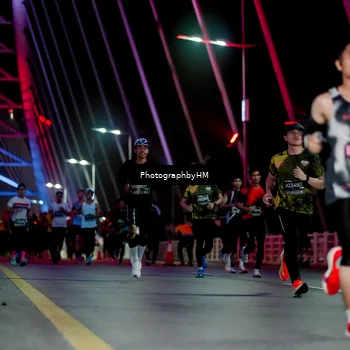 Runner Photo 6689172