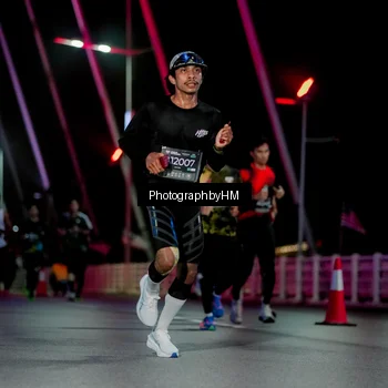Runner Photo 6689192
