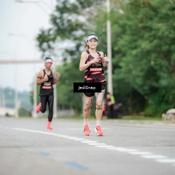 Runner Photo 6689223