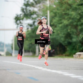 Runner Photo 6689232