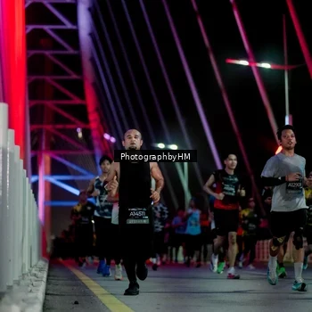 Runner Photo 6689308