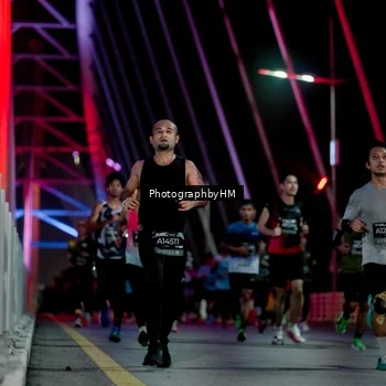Runner Photo 6689313