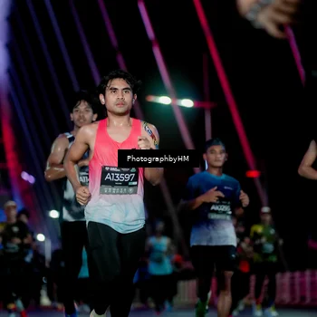 Runner Photo 6689326