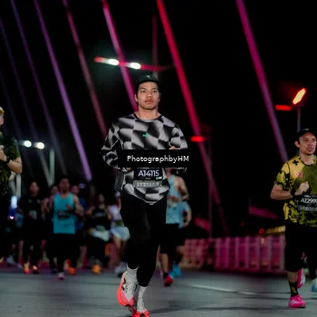 Runner Photo 6689335