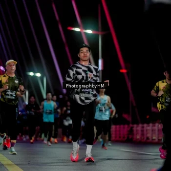 Runner Photo 6689337