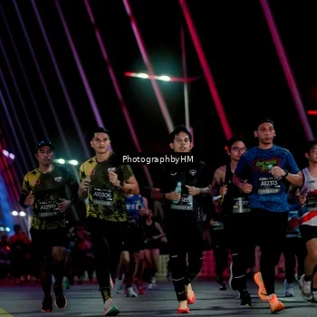Runner Photo 6689344