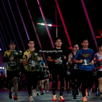 Runner Photo 6689351