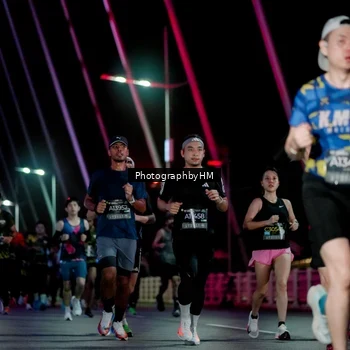Runner Photo 6689352