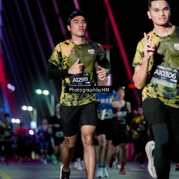 Runner Photo 6689355