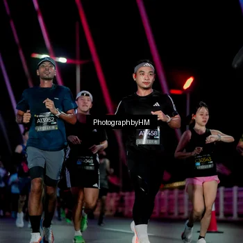 Runner Photo 6689371