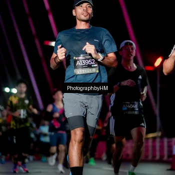 Runner Photo 6689374