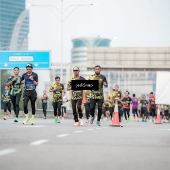 Runner Photo 6689376