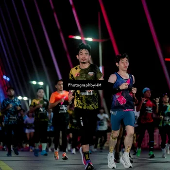 Runner Photo 6689380