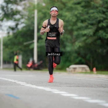 Runner Photo 6689424