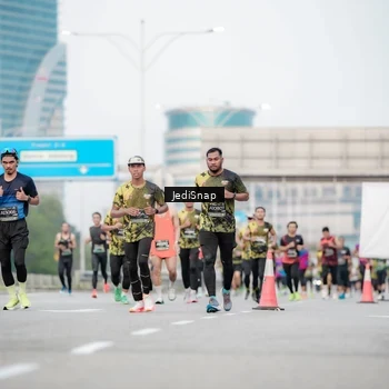 Runner Photo 6689448